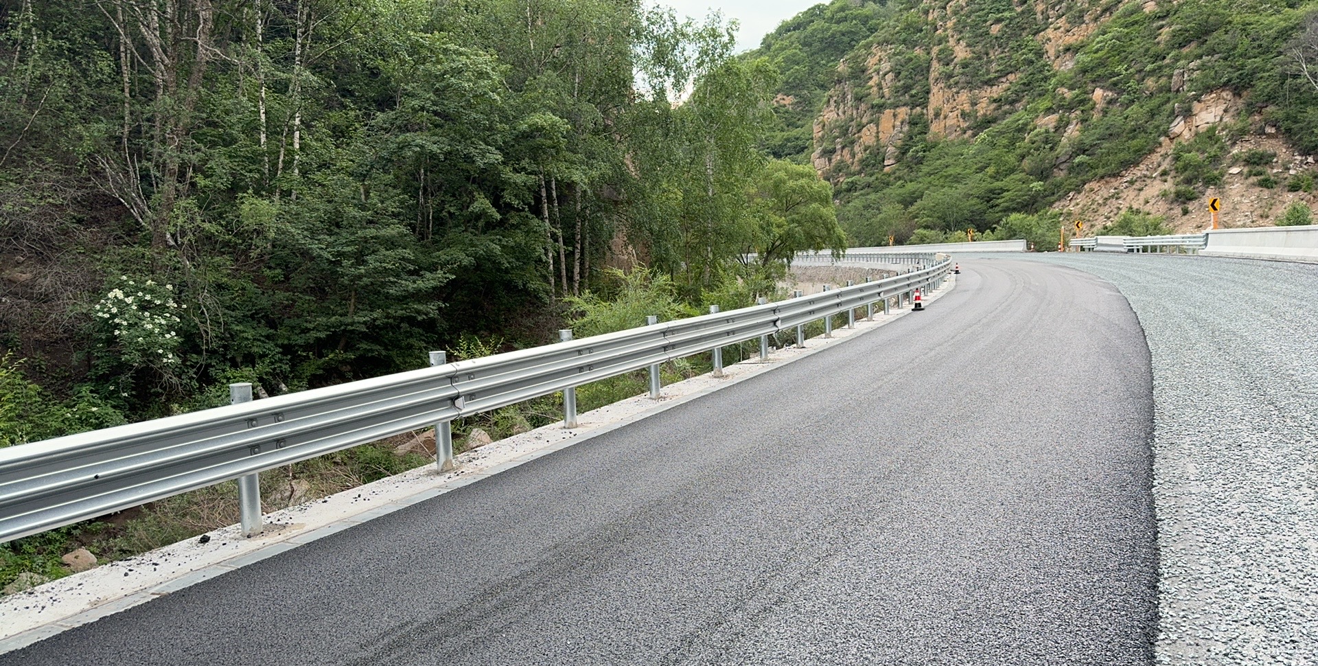ZAM Steel Highway Guardrail